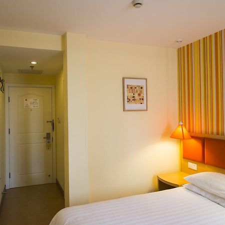 Home Inn Shanghai Zhongshan Park Changning Екстер'єр фото